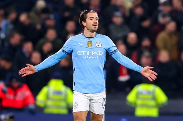 曼晚：曼城将于7月28日集中，需要在此之前处理格拉利什和沃克