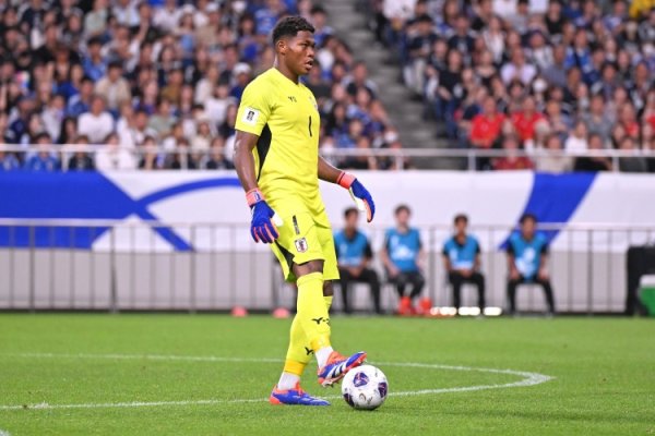 日本队较上届东亚杯保留5人，上届名单中铃木彩艳等人已旅欧