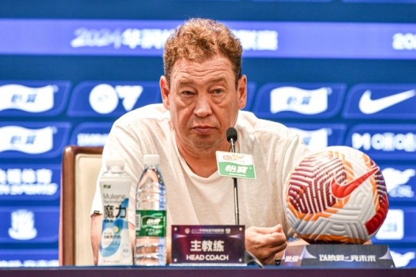 记者：申花不怕压出来攻击  的强队，蓉城的技策略  风格有点克制申花