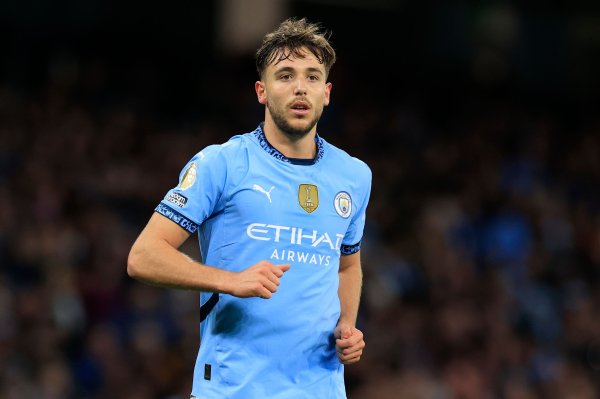 记者：曼城方面消息坚称，尼科-冈萨雷斯仍在球队下赛季计划之中