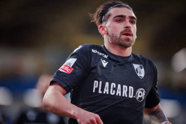 葡媒：森林前场球员席尔瓦转会葡体失败，未能及时向葡超提交转会文件