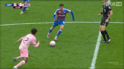 不是驱逐  !塞内西铲球破坏萨尔单刀赴会机会,裁判    只向他出示警告