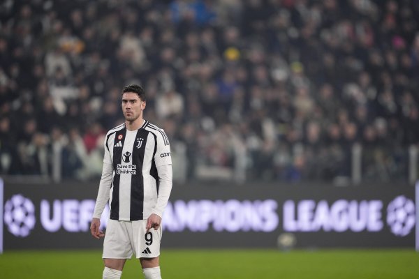 意媒：尤文球员赛后想向己队球迷进行谢场，结果被球迷狂嘘