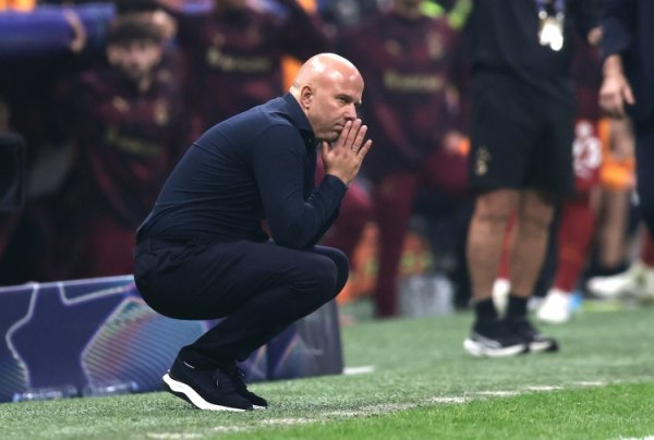 斯洛特：萨拉赫能得分  是积极的事情，但球队最基本的东西也没做好