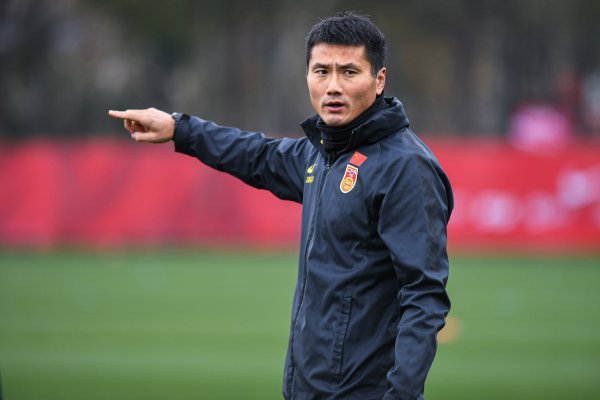 宫磊：邵佳一要尽快明确自己的打法理念，敢于用新人、敢于担当